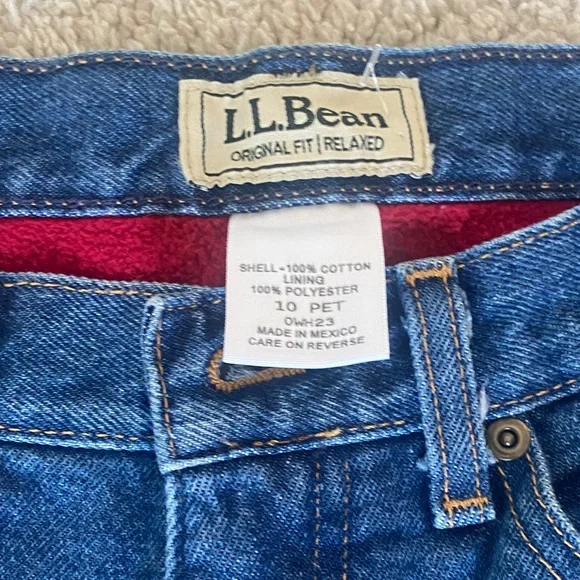 L.L. Bean Womens Lined Classic Straight Jeans in Deep Blue 10 Petite - Picture 1 of 5